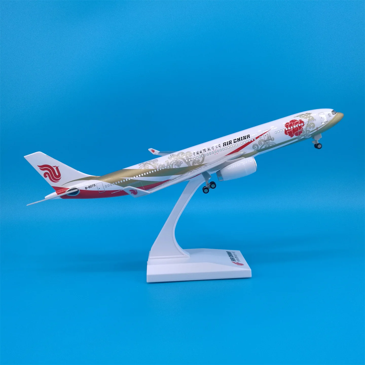Air China Zijin Airbus A330 Airplane Model (1/200 Scale - 30CM) - Image 11