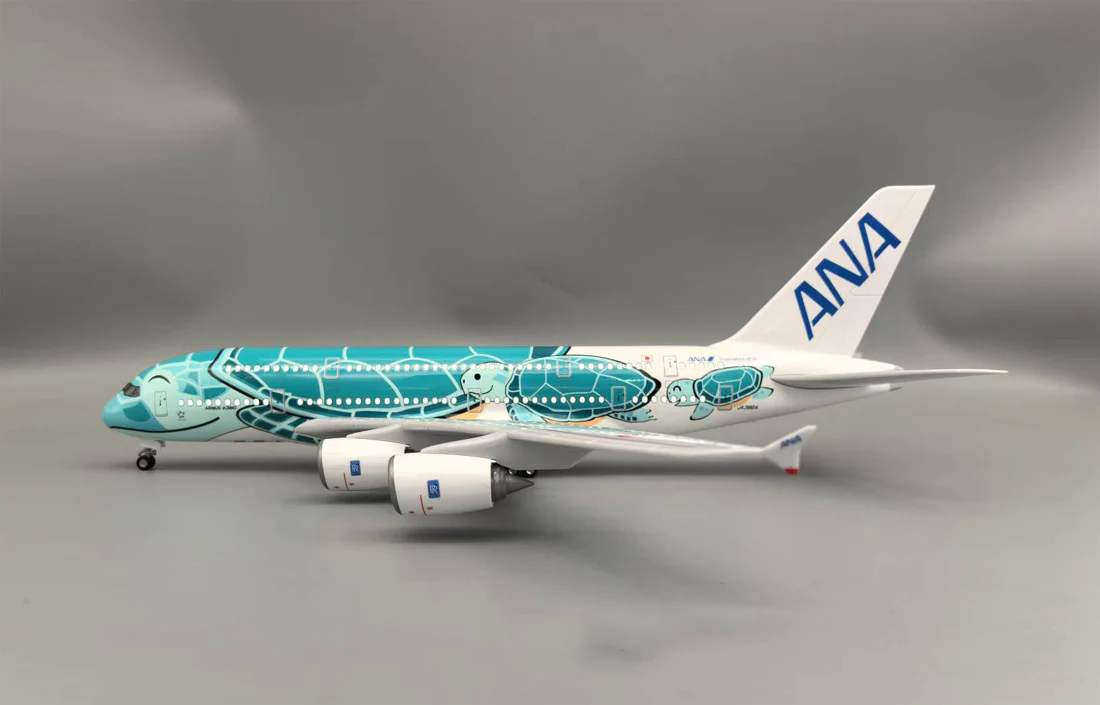 Air Japan ANA Green Sea Turtle Airbus A380 Airplane Model (1/160 Scale) - Image 4