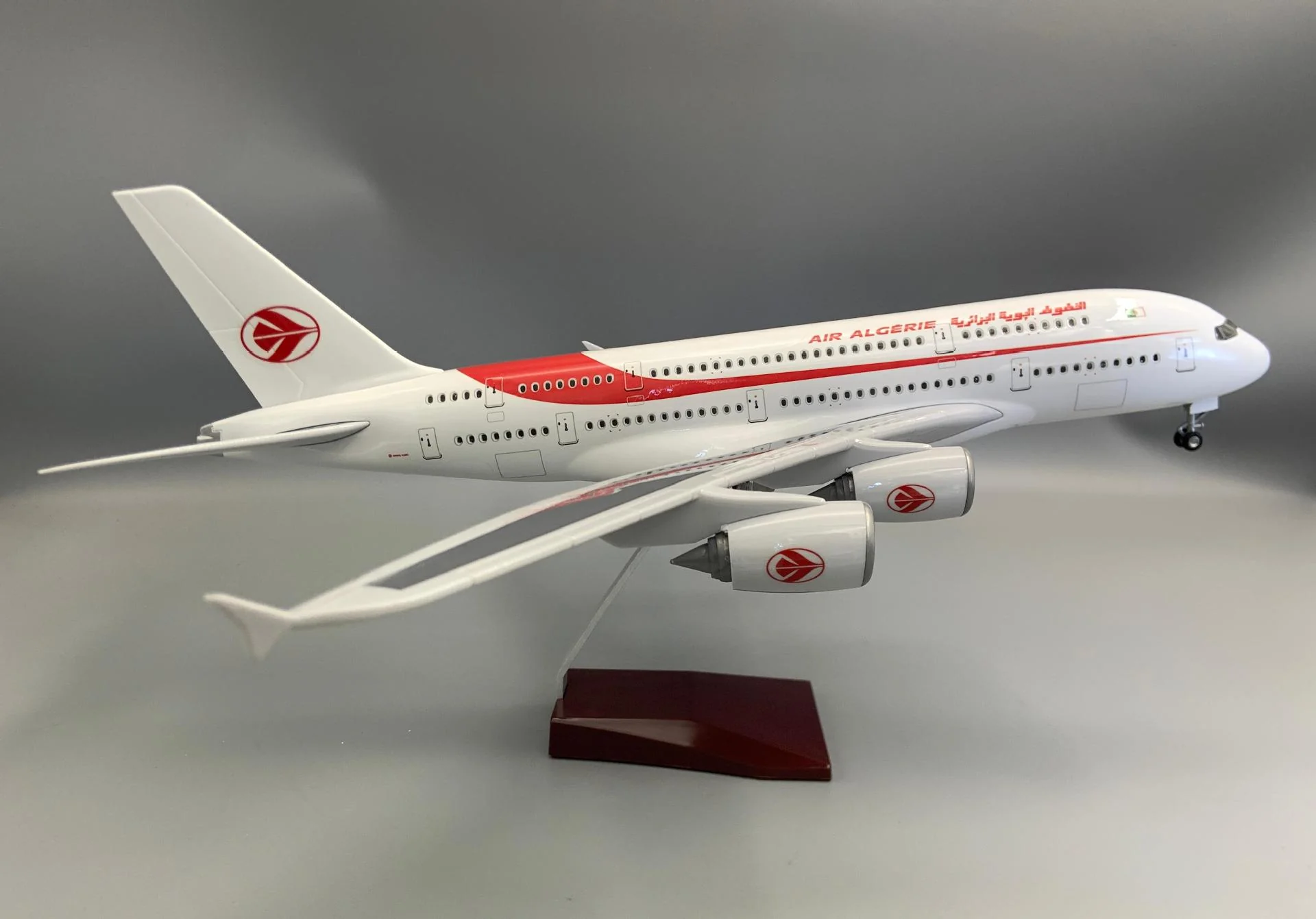 Algeria Air Airlines Airbus A380 Airplane Model (1/160 Scale) - Image 3