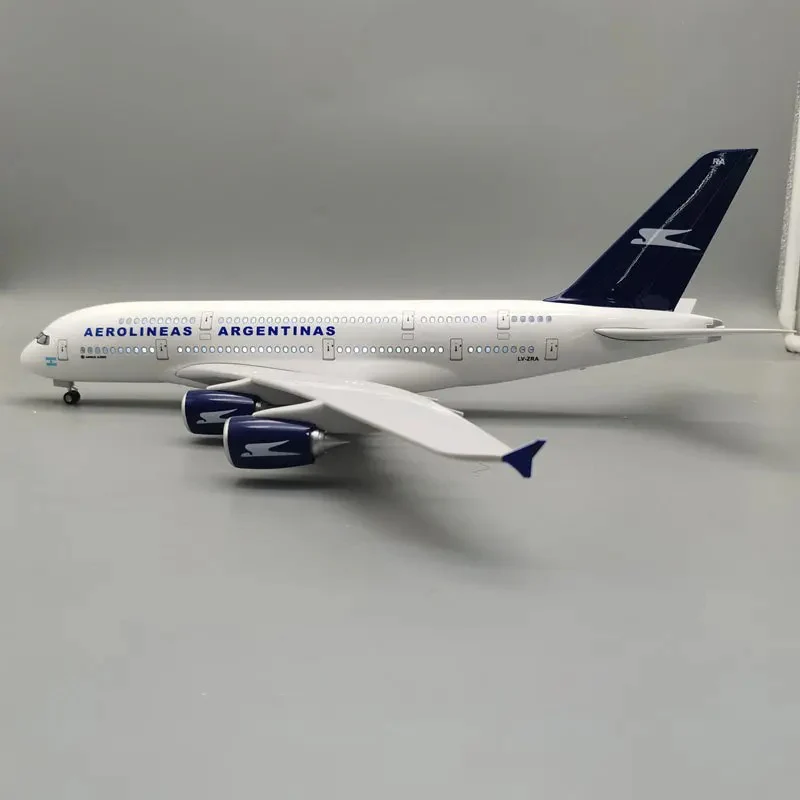 Argentine Airlines Airbus A380 Airplane Model (1/160 Scale) - Image 4