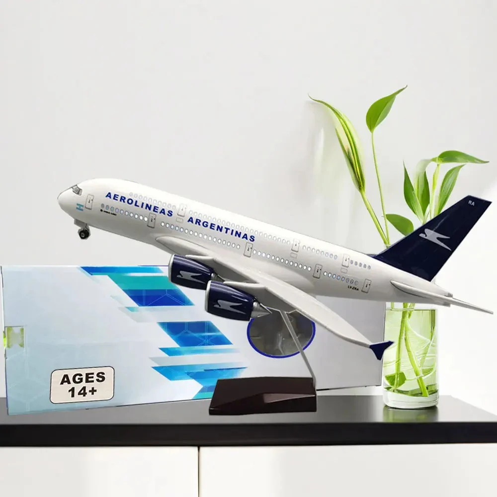 Argentine Airlines Airbus A380 Airplane Model (1/160 Scale) - Image 6