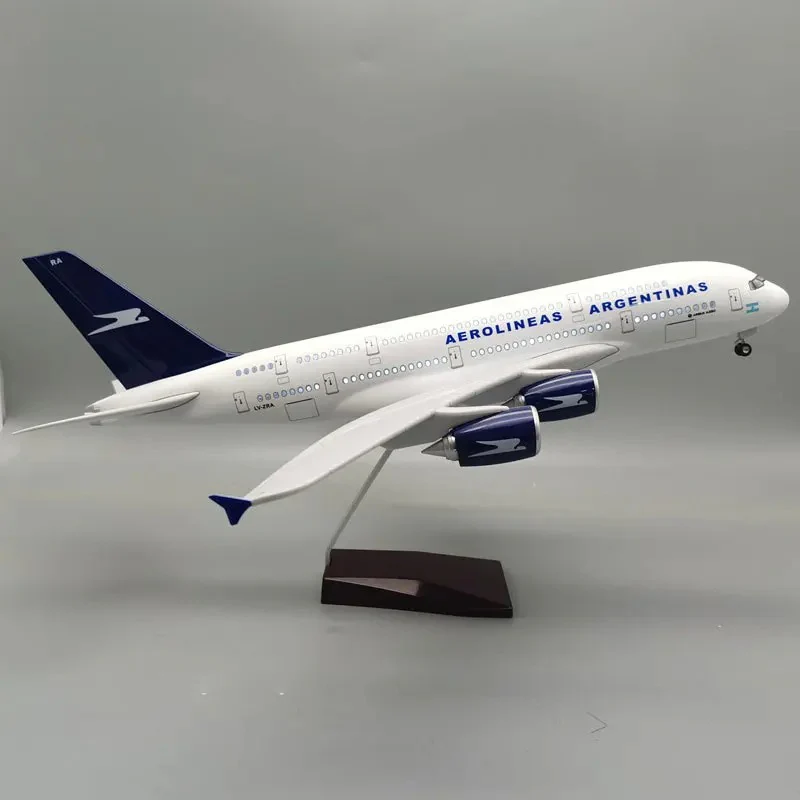 Argentine Airlines Airbus A380 Airplane Model (1/160 Scale) - Image 7