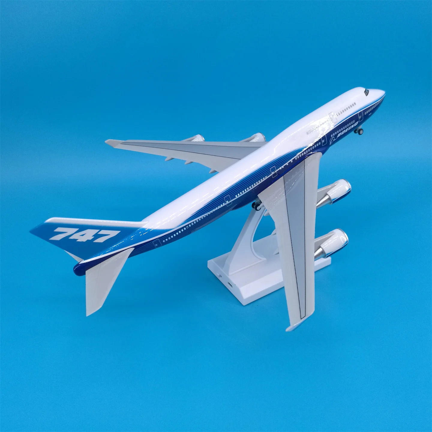 Boeing B747 Prototype Airplane Model (30CM) - Image 11