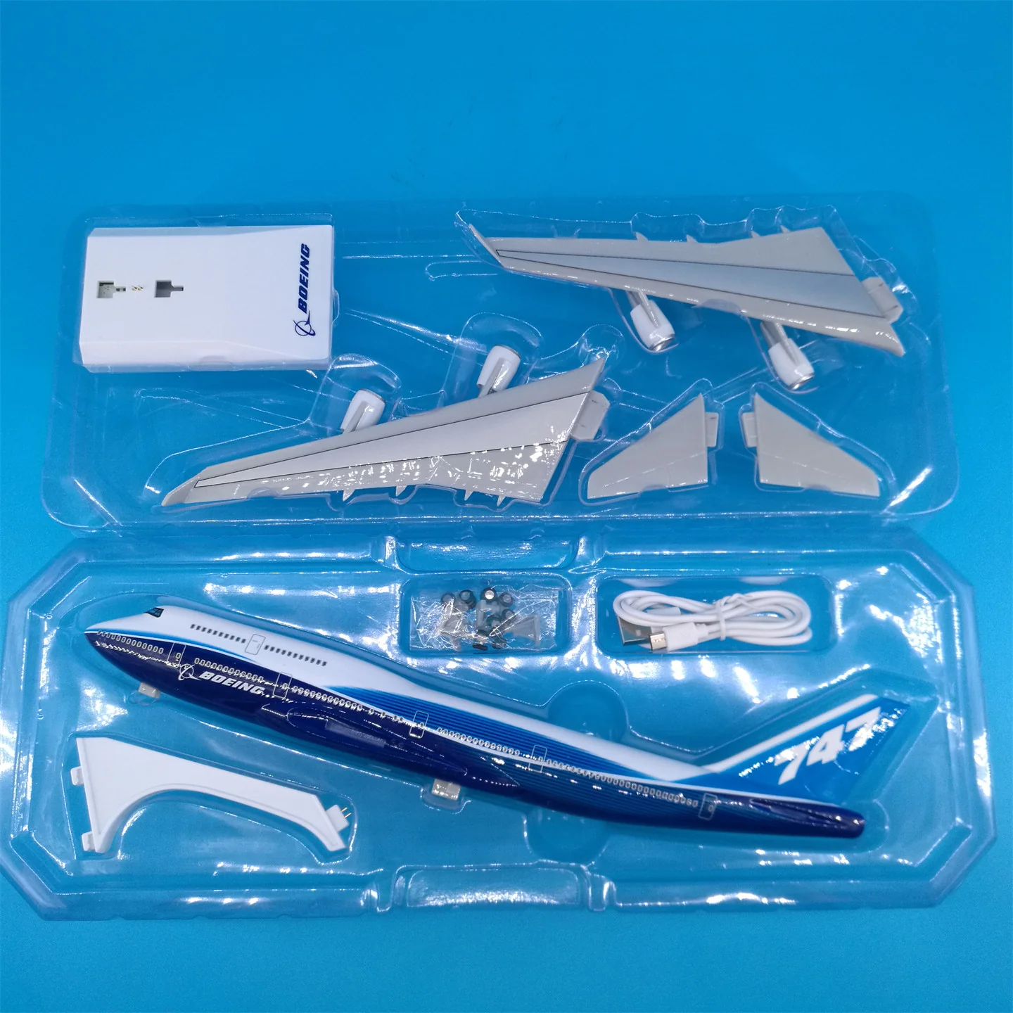 Boeing B747 Prototype Airplane Model (30CM) - Image 14