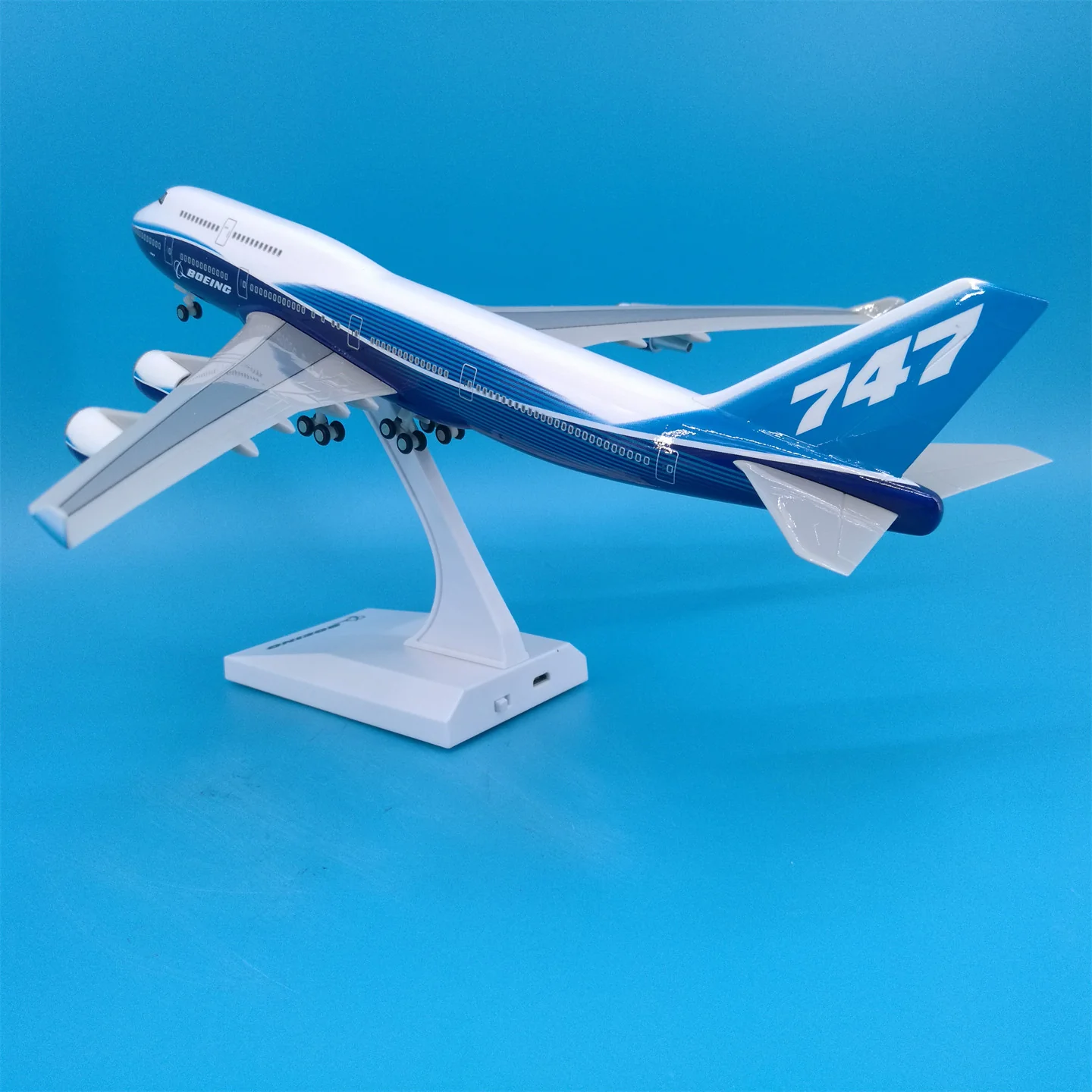 Boeing B747 Prototype Airplane Model (30CM) - Image 5
