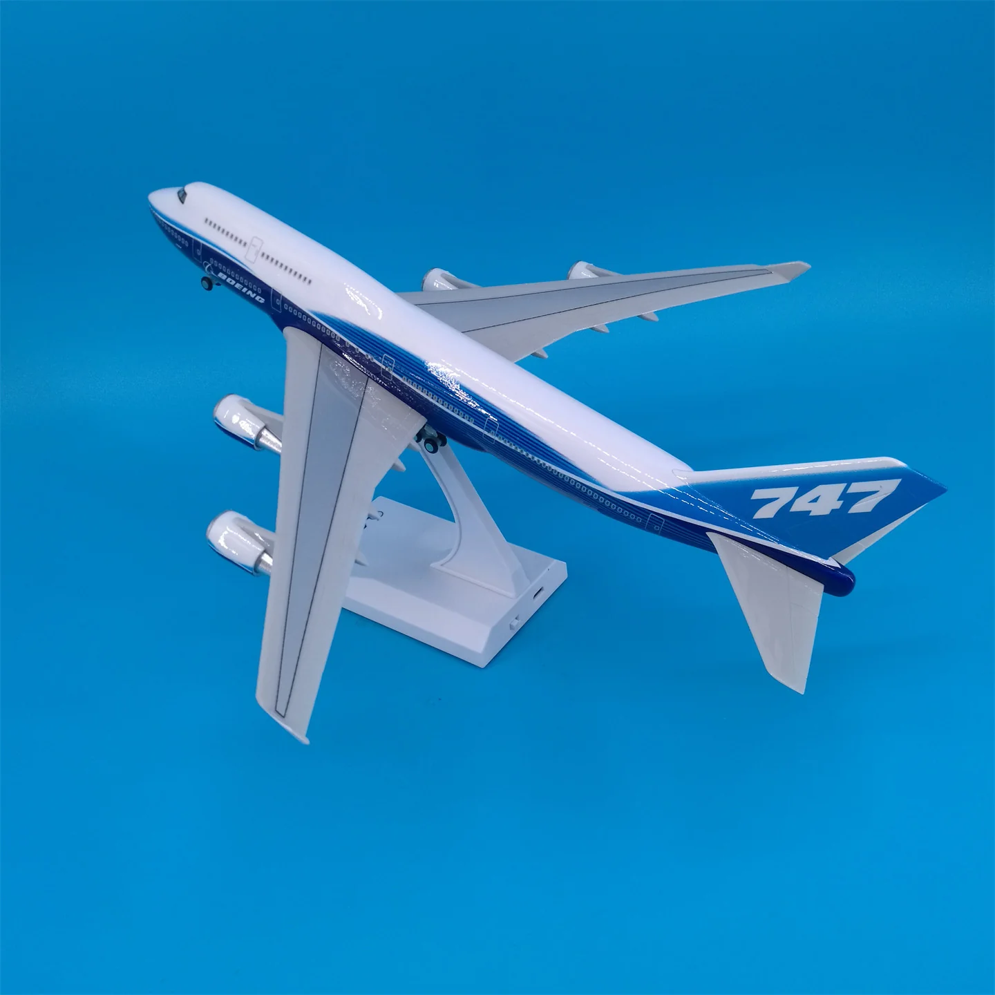 Boeing B747 Prototype Airplane Model (30CM) - Image 8