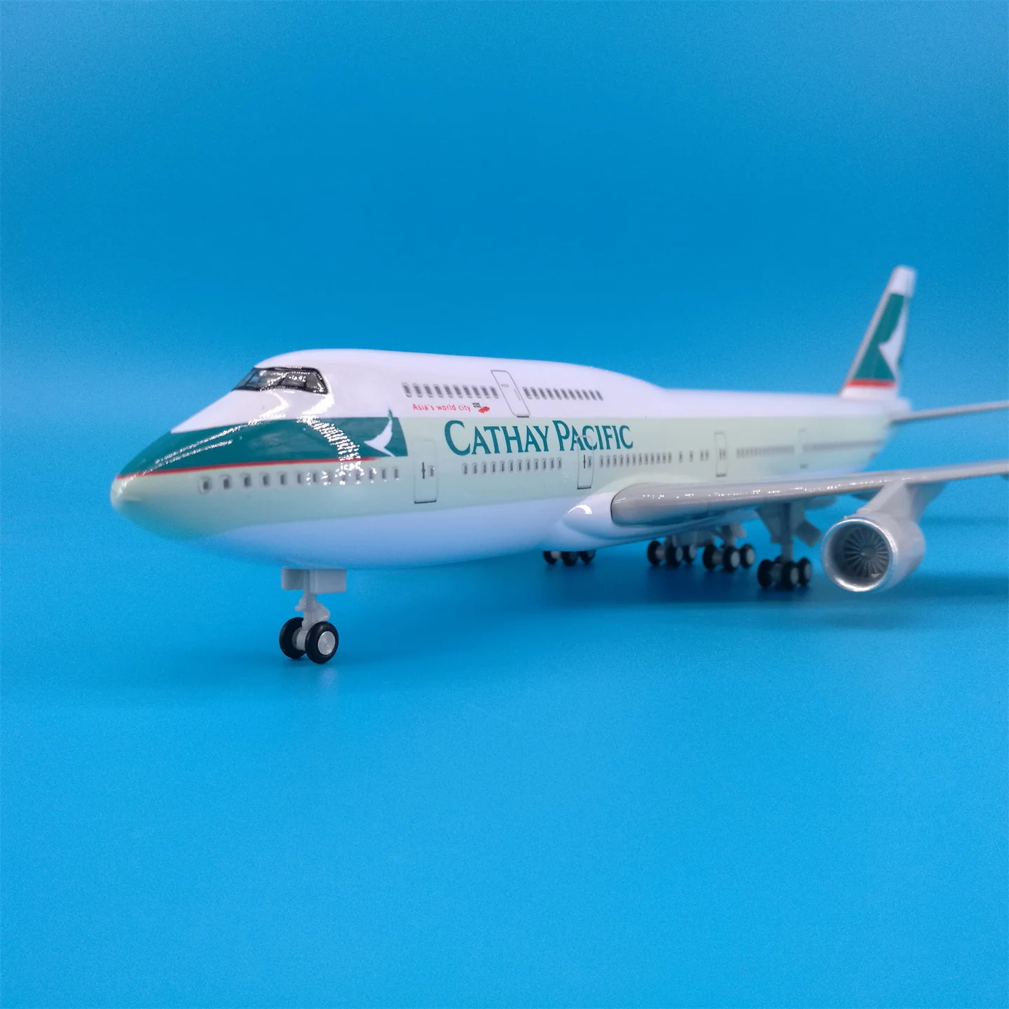 Cathay Pacific International Airline Boeing B747 Airplane Model (30CM) - Image 11