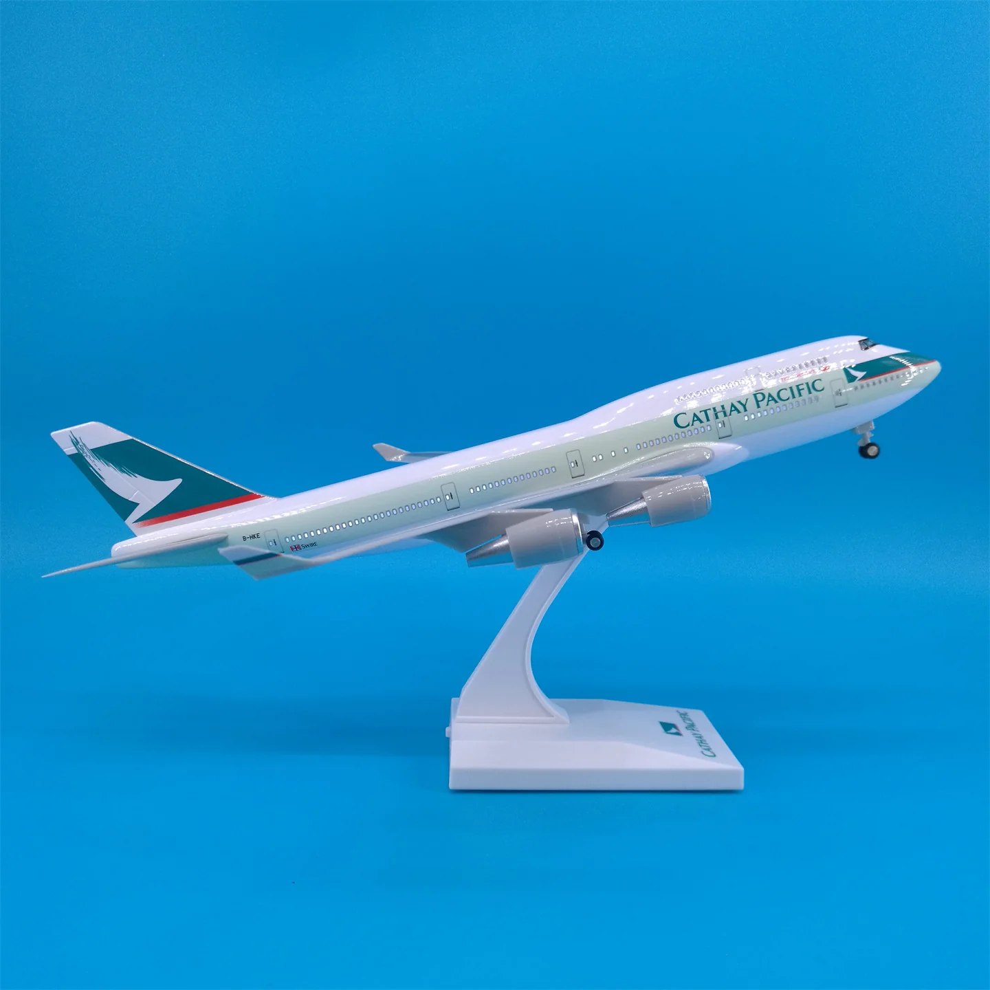 Cathay Pacific International Airline Boeing B747 Airplane Model (30CM) - Image 5