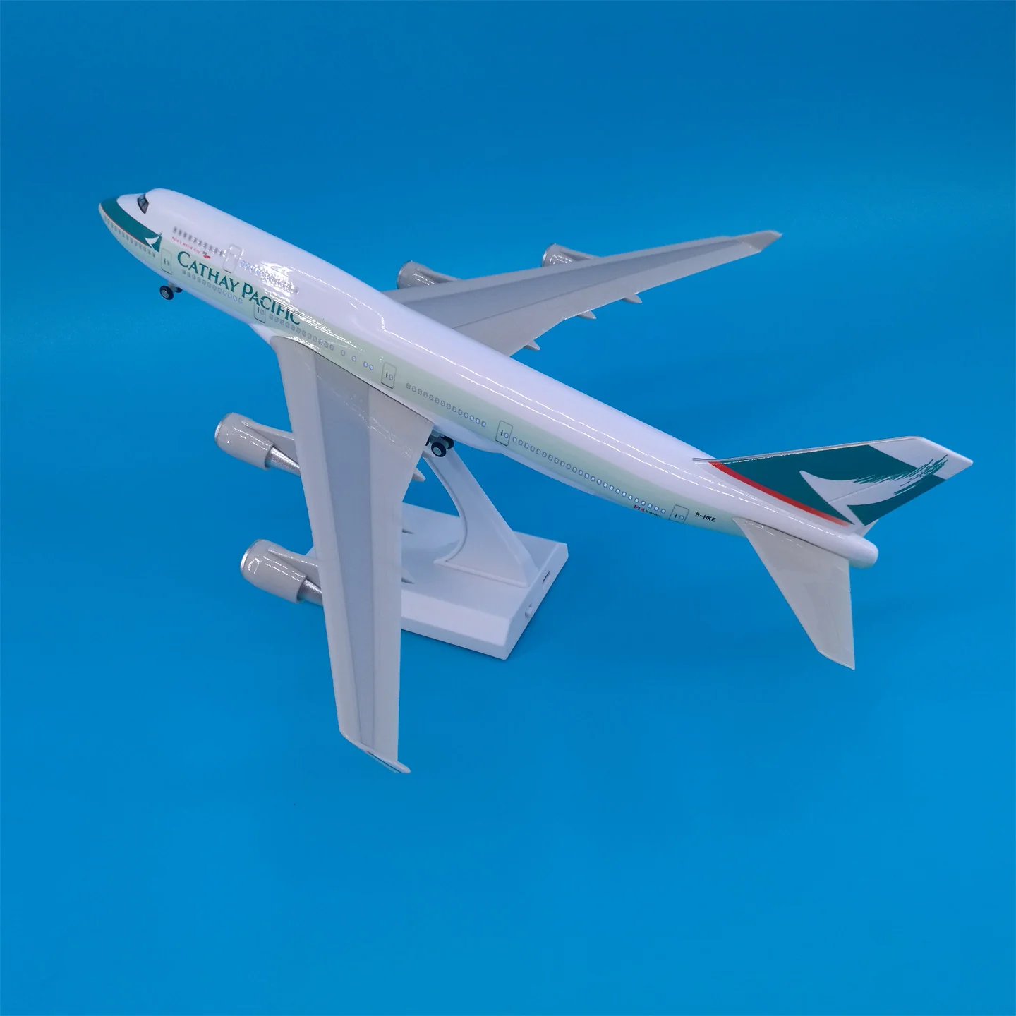 Cathay Pacific International Airline Boeing B747 Airplane Model (30CM) - Image 8