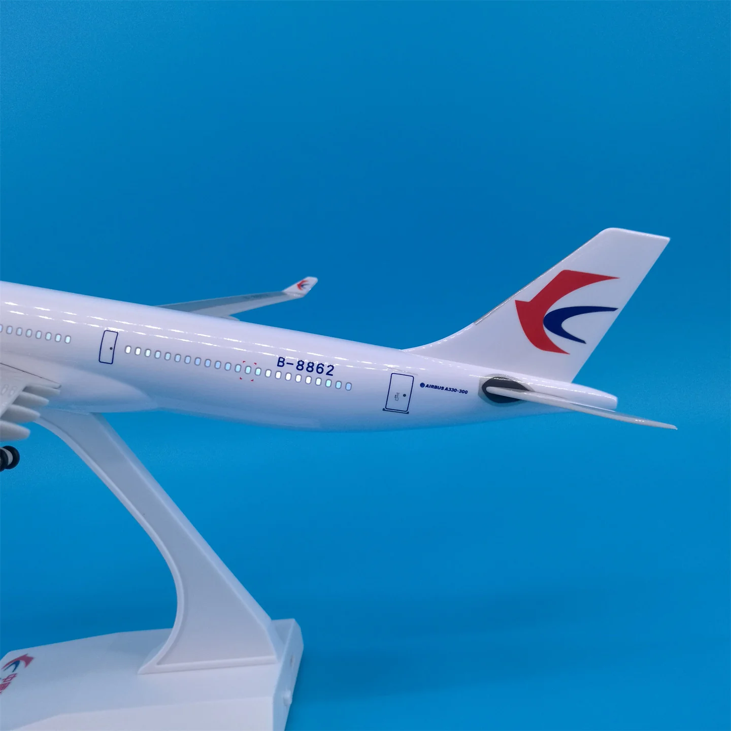 China Eastern Airlines Airbus A330 Airplane Model (1/200 Scale - 30CM) - Image 4