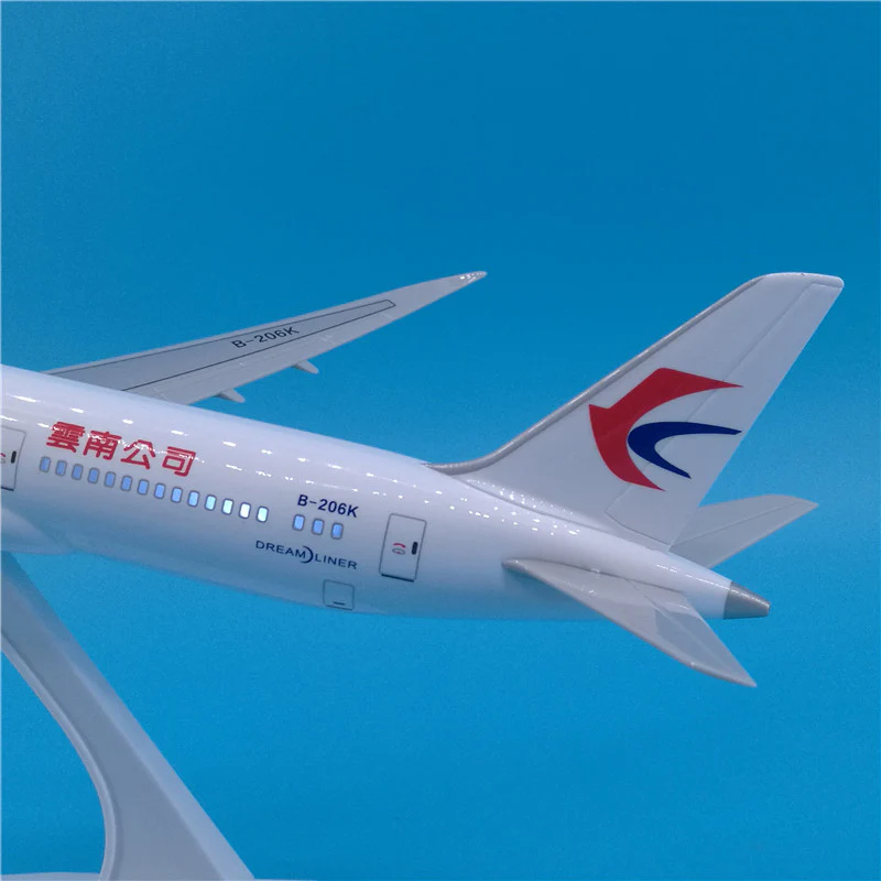 China Eastern Airlines Boeing B787 Airplane Model (30CM) - Image 4