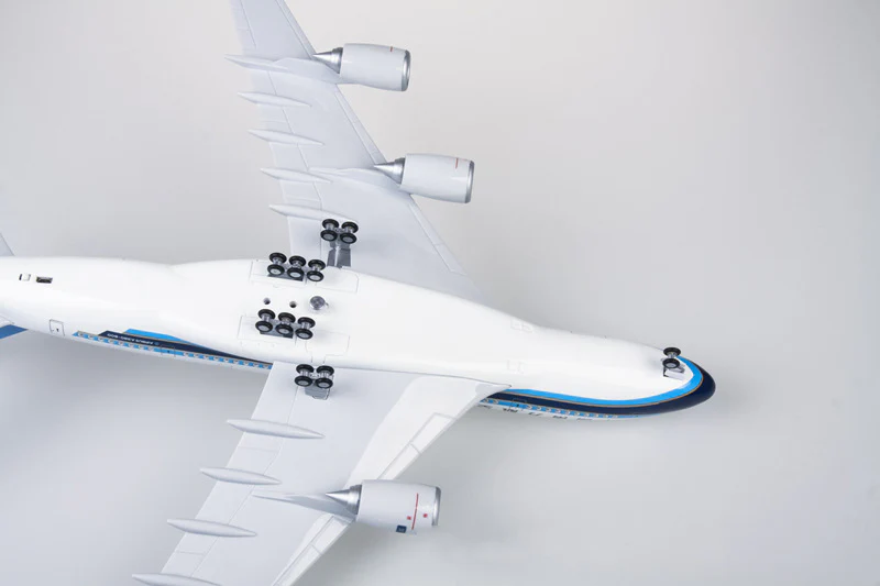China Southern Airline Airbus A380 Airplane Model (1/142 Scale) - Image 14