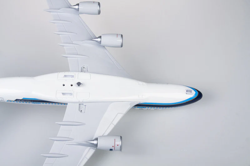 China Southern Airline Airbus A380 Airplane Model (1/142 Scale) - Image 15
