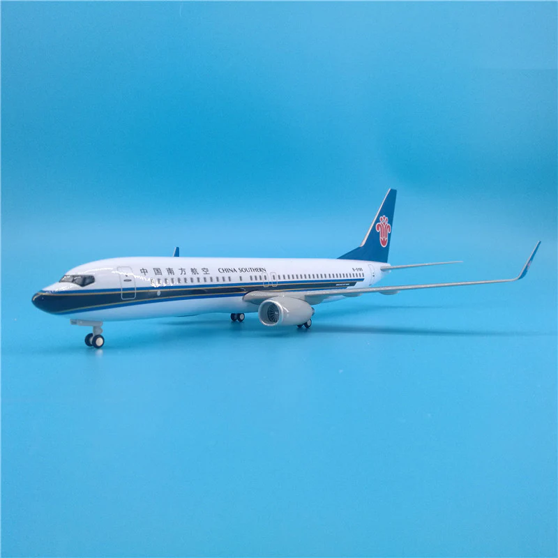 China Southern Airlines Boeing B737 Airplane Model (30CM) - Image 11