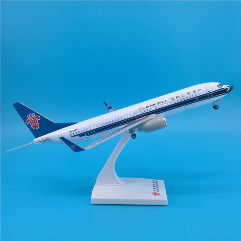 China Southern Airlines Boeing B737 Airplane Model (30CM) - Image 7