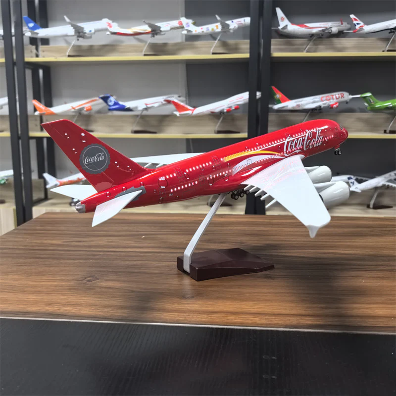 Coc Cola  Airbus A380 Airplane Model (1/160 Scale) - Image 6
