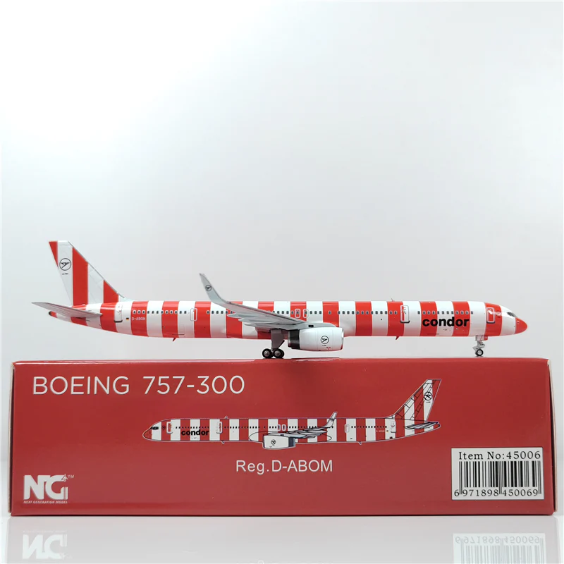 Condor Airlines Boeing B757-300 D-ABOM Airplane Model (1:400 Scale) - Image 6