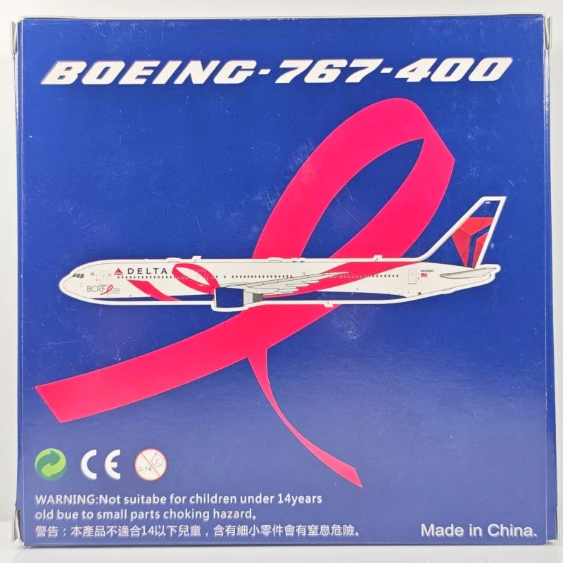 Delta Airlines (Delta Air Lines) Boeing B767-400 N845MH Airplane Model (1:400 Scale) - Image 3