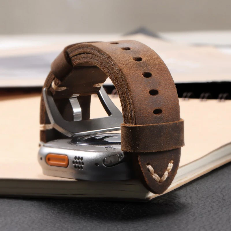 Durable Retro Leather Strap for Apple Watch Band - Image 12