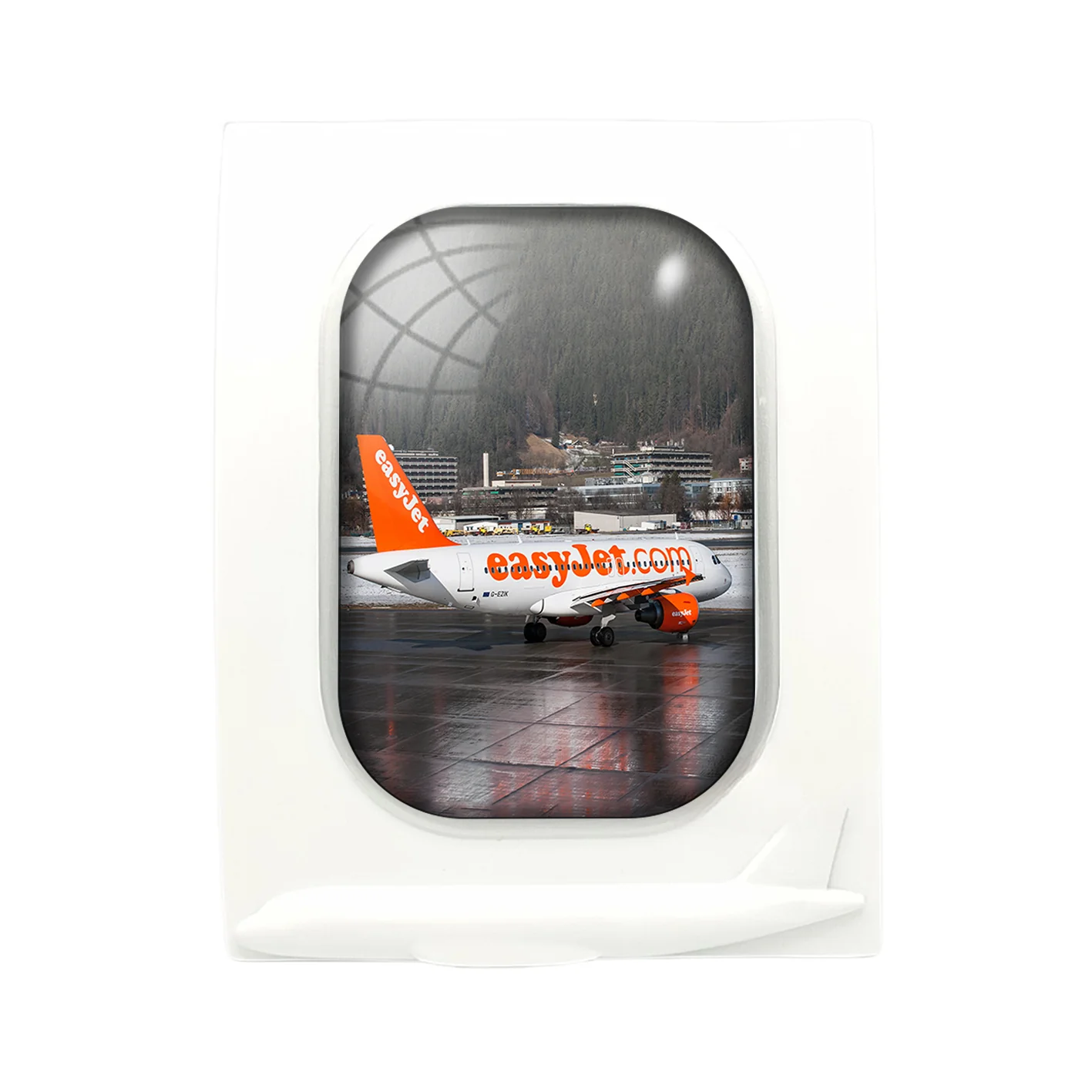 Easyjet's A320 Designed Airplane Window Photo Frame - Image 4