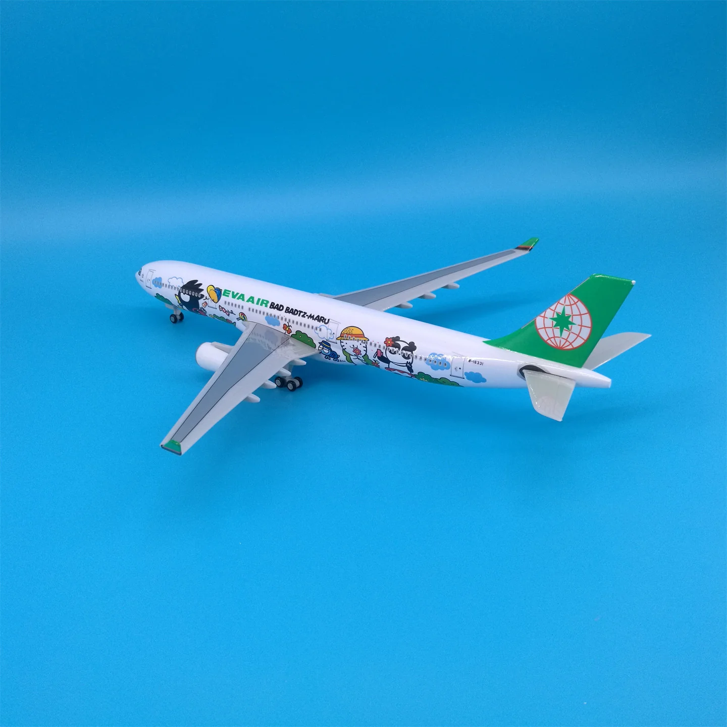 EVA Airways Airbus A330 Airplane Model (1/200 Scale - 30CM) - Image 11