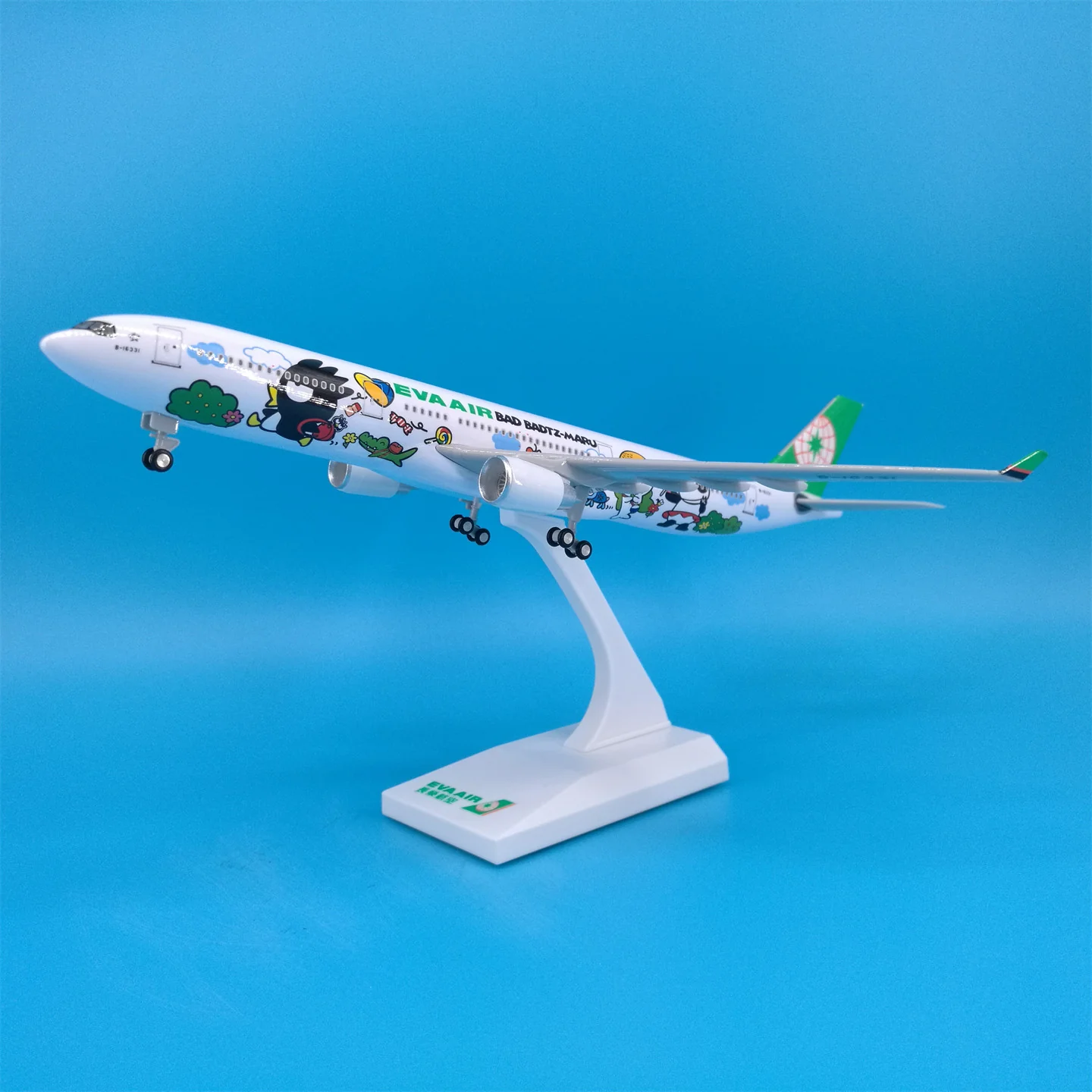 EVA Airways Airbus A330 Airplane Model (1/200 Scale - 30CM) - Image 7