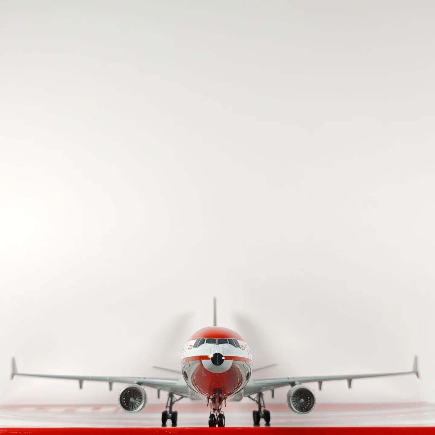 Finnair Airlines McDonnell DouglasANK MD-11 OH-LGG Airplane Model (1/400 Scale) - Image 12