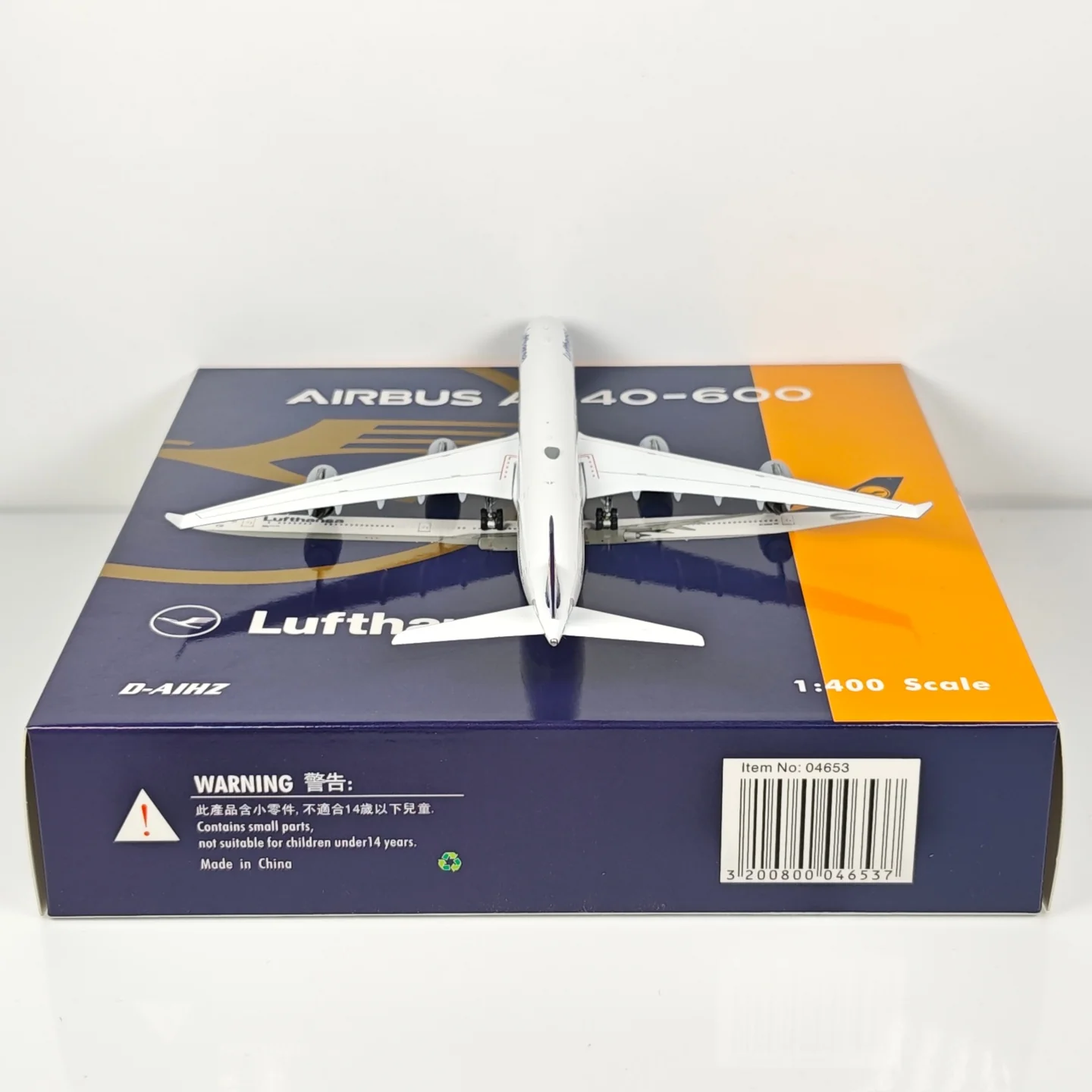 Lufthansa Airlines Airbus A340-600 D-AIHZ Airplane Model 1/400 Scale - Image 13