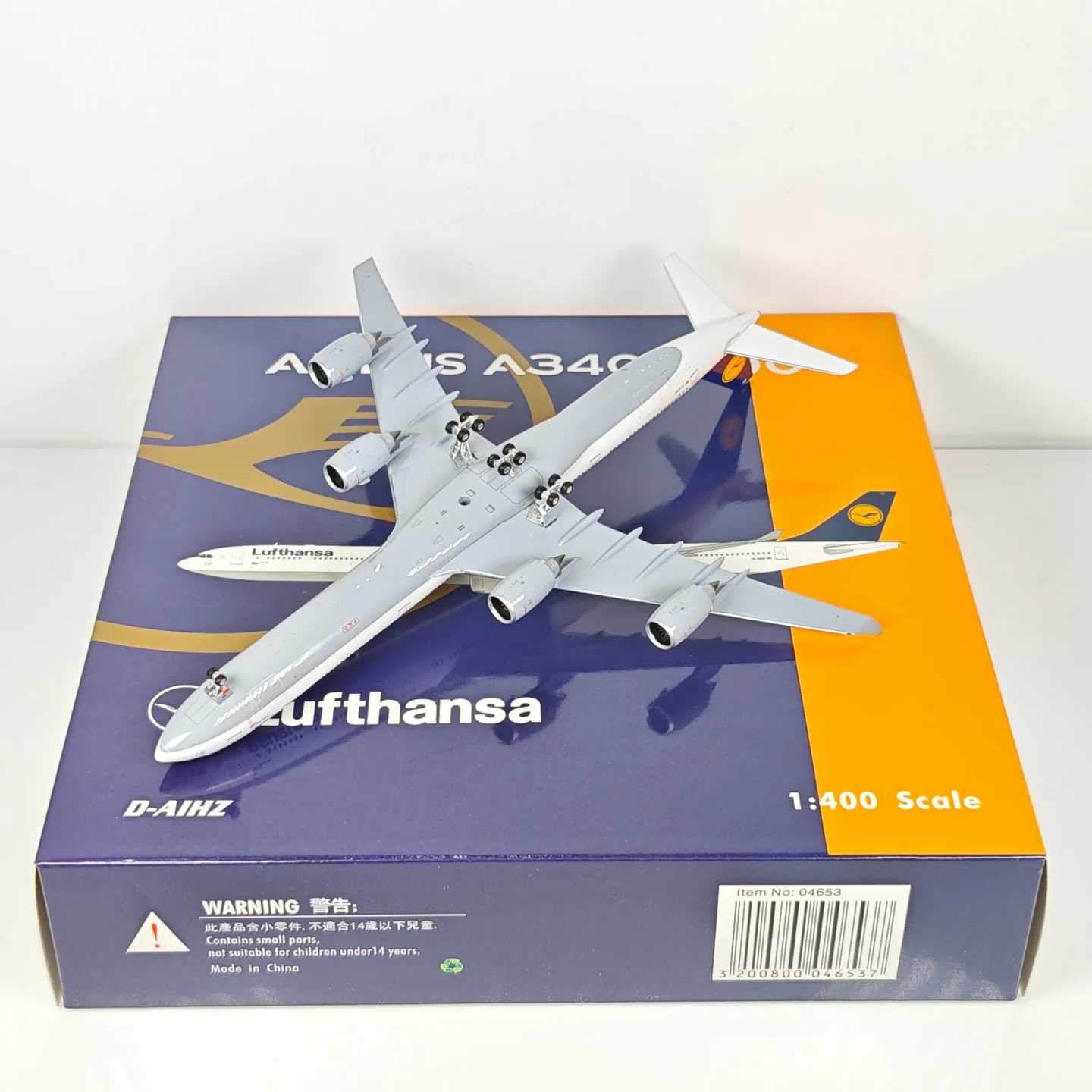 Lufthansa Airlines Airbus A340-600 D-AIHZ Airplane Model 1/400 Scale - Image 14