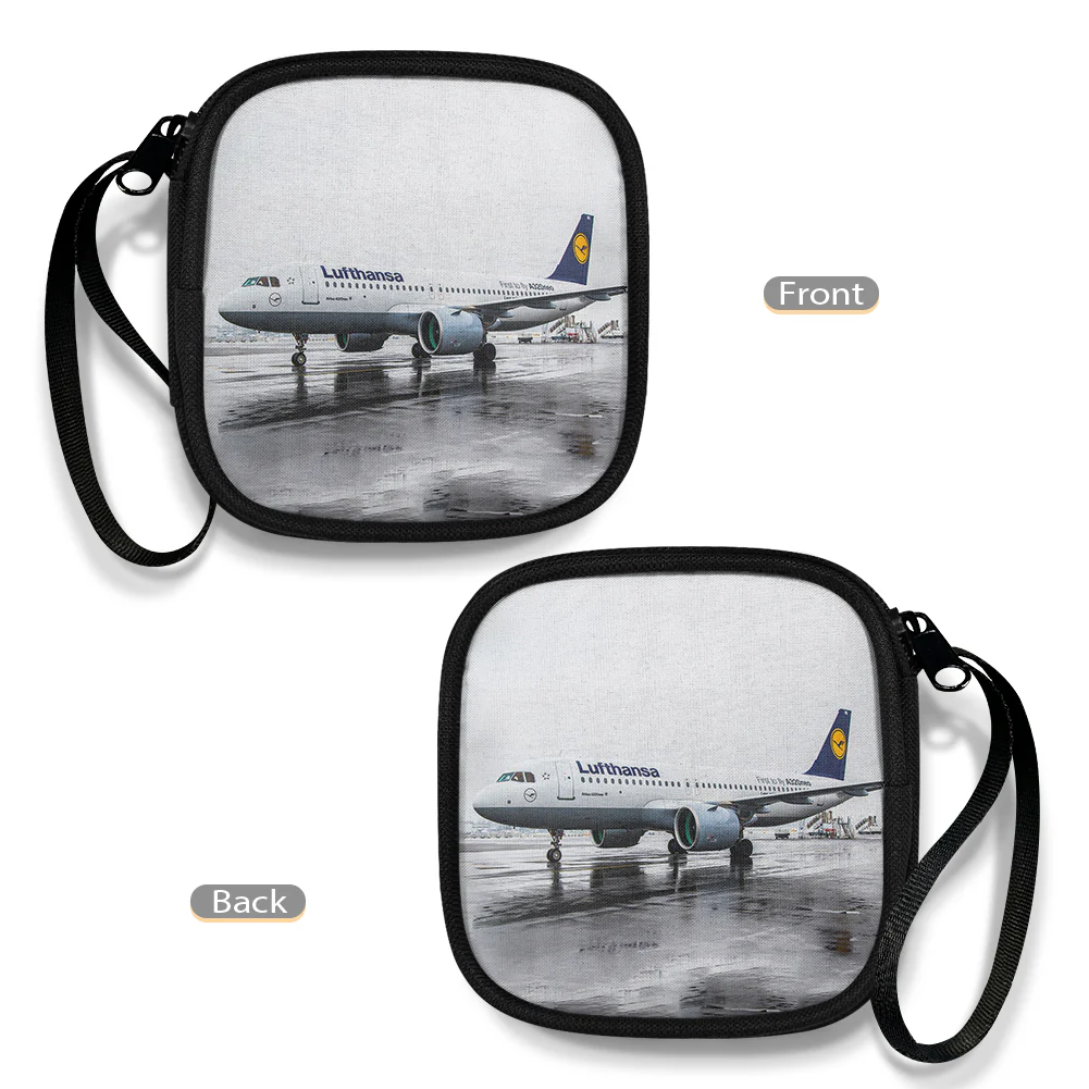 Lufthansa's A320 Neo Designed Portable Headphone Bag - Image 4