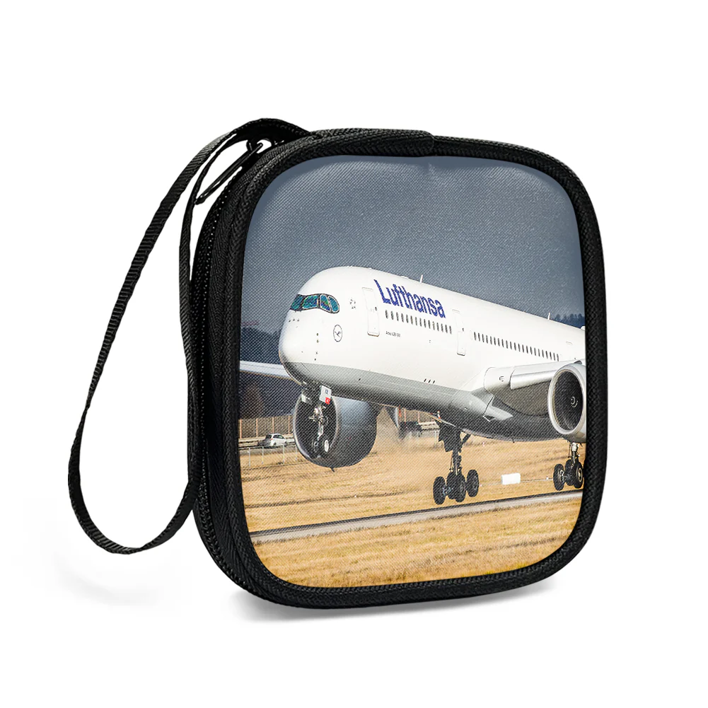 Lufthansa's A350 Designed Portable Headphone Bag - Image 3