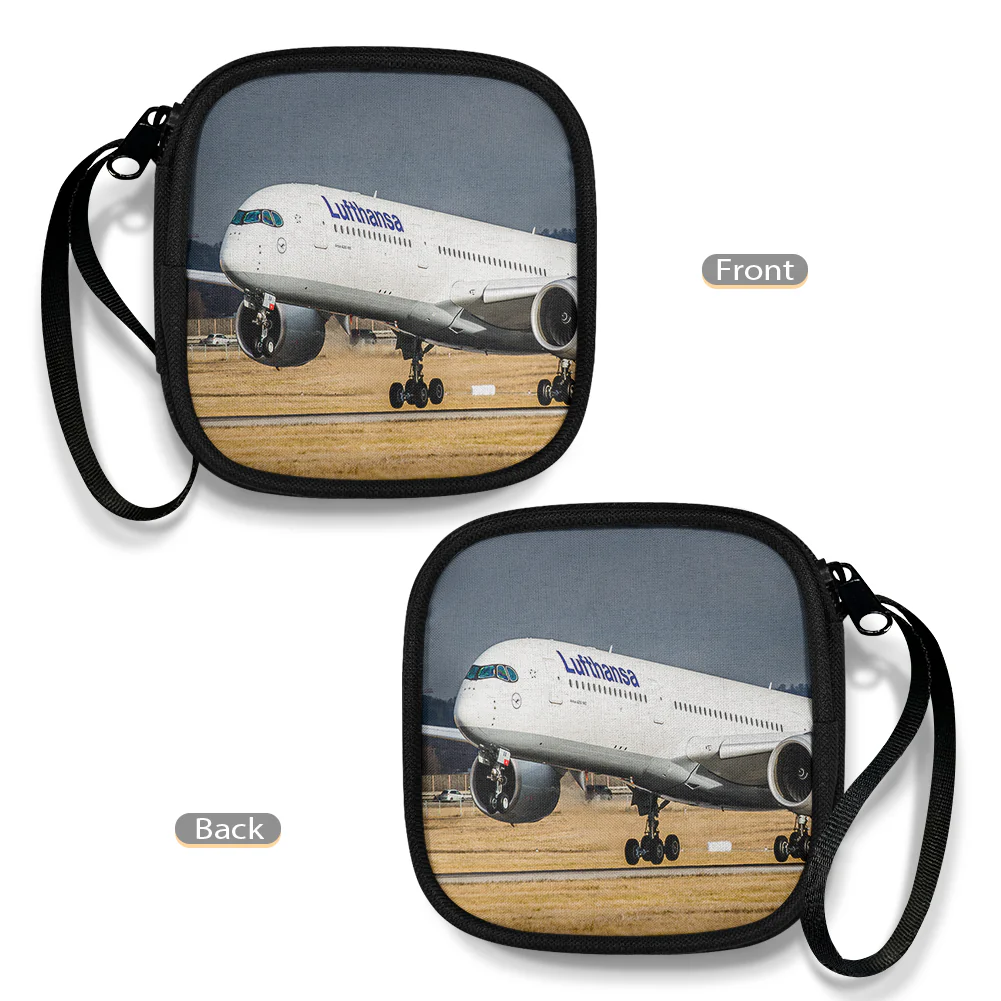 Lufthansa's A350 Designed Portable Headphone Bag - Image 4