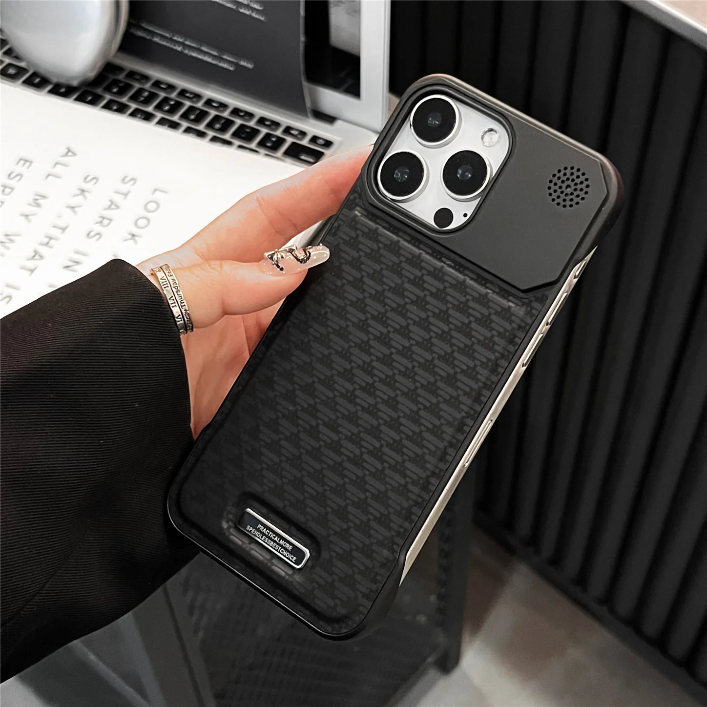 Luxury Borderless PU Aromatherapy Case for iPhone with MagSafe - Image 9