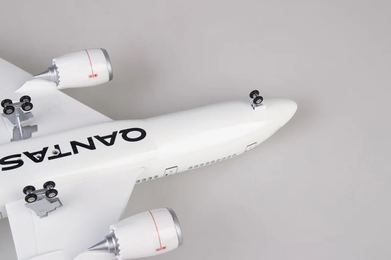 Qantas Airlines Airways Boeing 787 Airplane Model (1/130 Scale) - Image 11