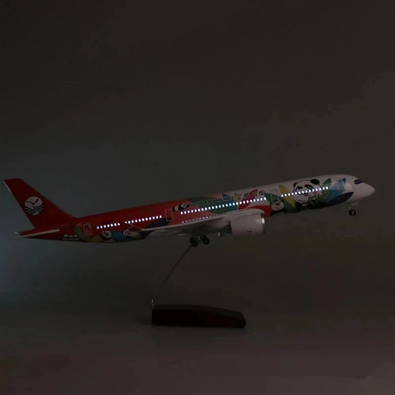 Sichuan Panda Airbus A350 Airplane Model (1/142 Scale) - Image 18