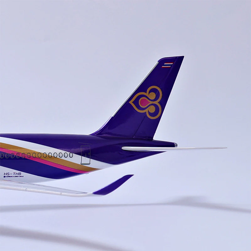 Thai Airways Airbus A350 Airplane Model (1/142 Scale) - Image 10