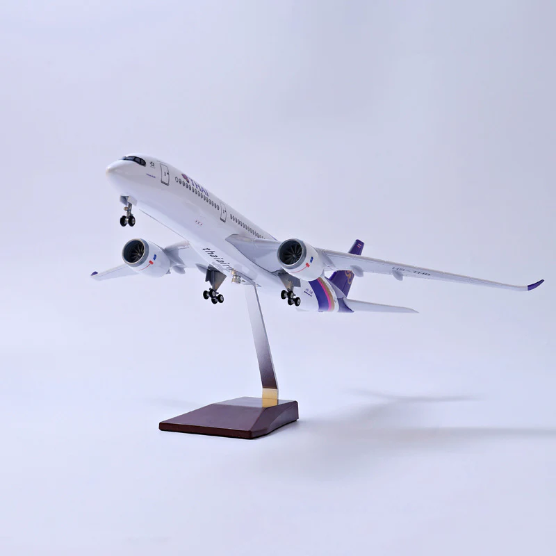 Thai Airways Airbus A350 Airplane Model (1/142 Scale) - Image 16