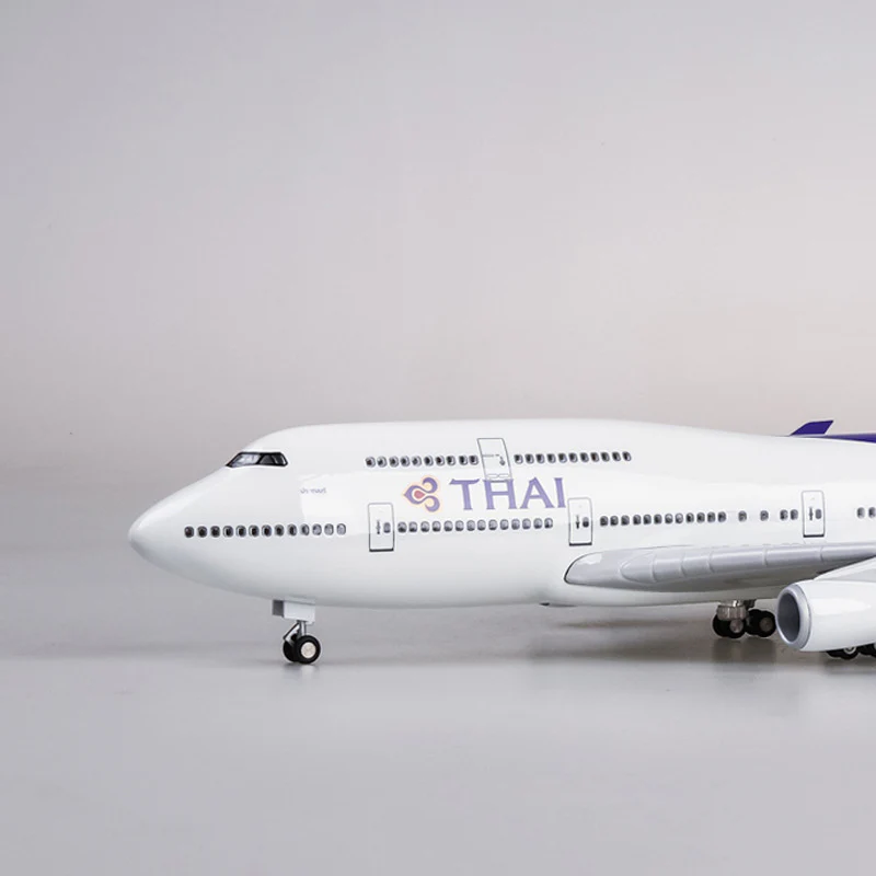 Thai Airways Airbus A350 Airplane Model (1/142 Scale) - Image 19