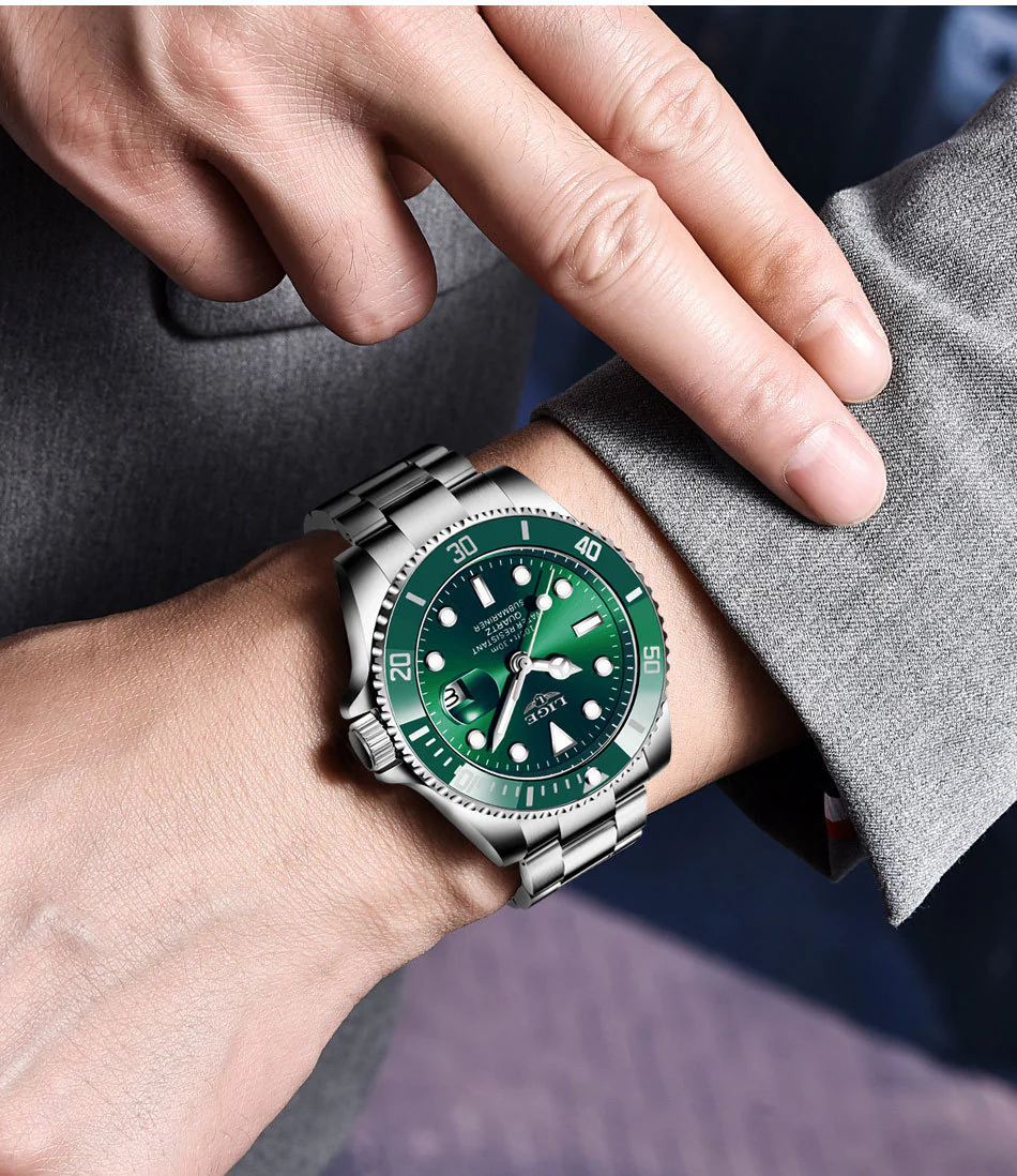 Top Brand Luxury Fashion Diver Watch - Image 9